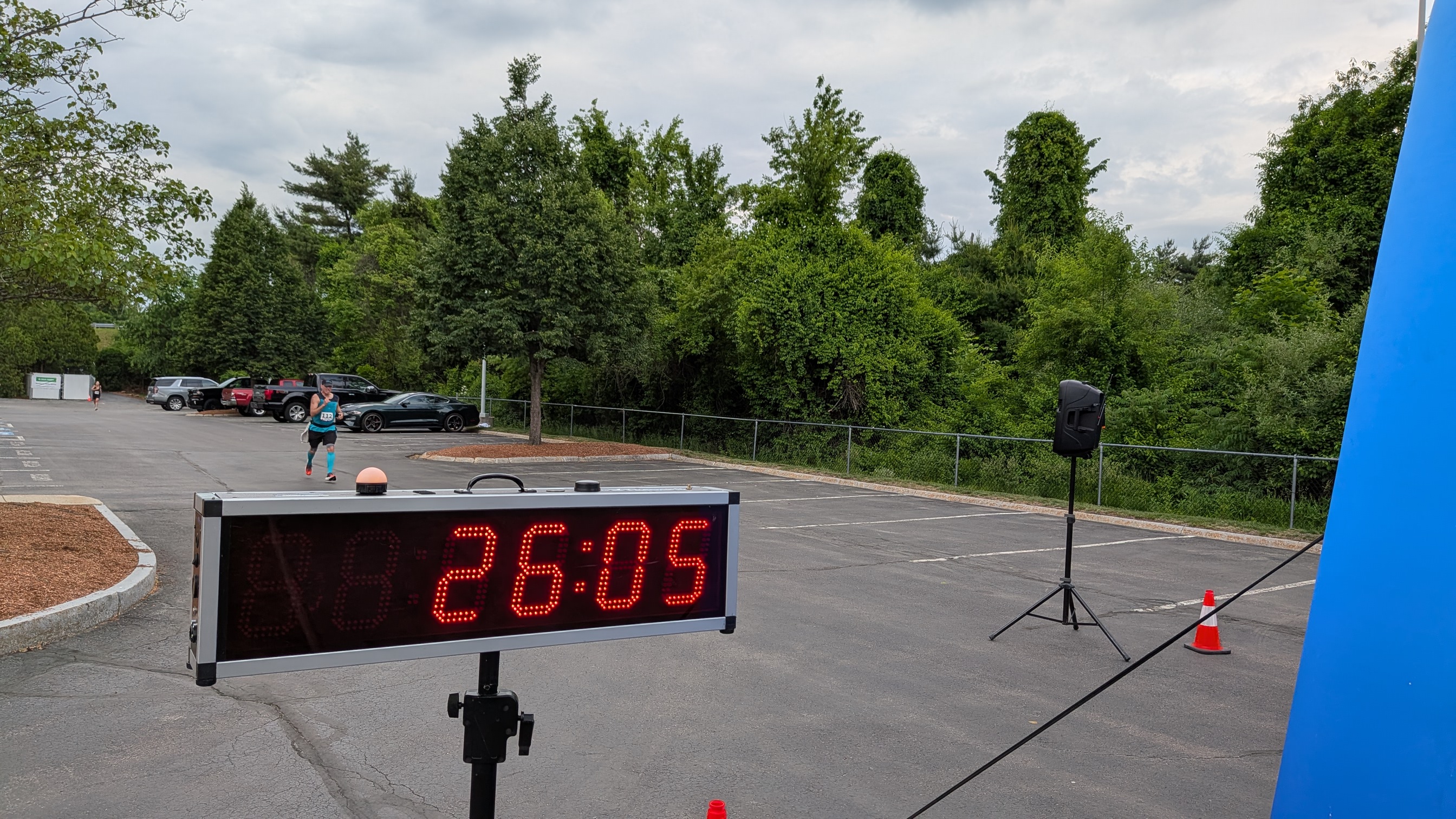 Live race clock
